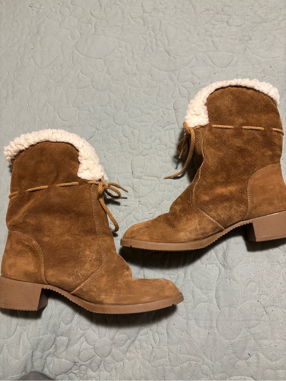 HUSH PUPPIES Women’s Tan Suede Shearling-Lined Boots Size 8 - Picture 7 of 9
